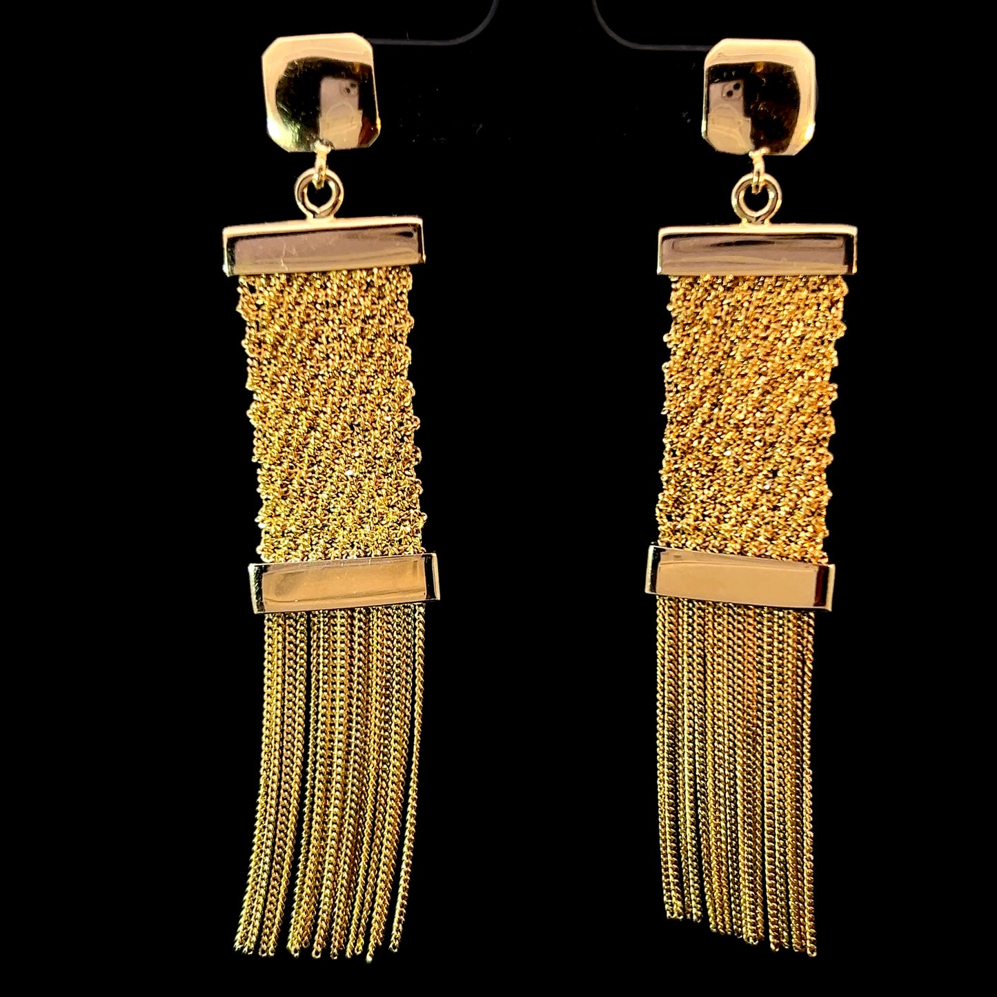 14 Karat Yellow Gold Dangling Earrings