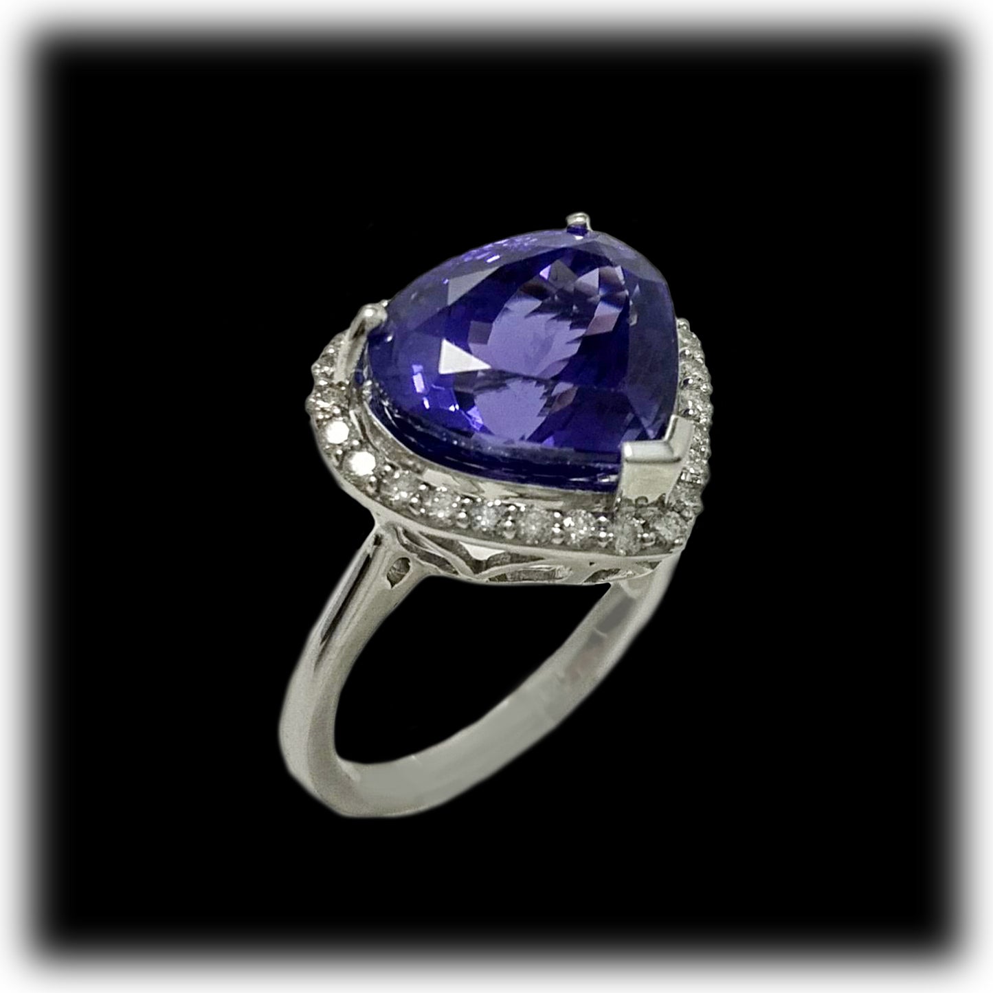 Tanzanite Diamond Cocktail Ring