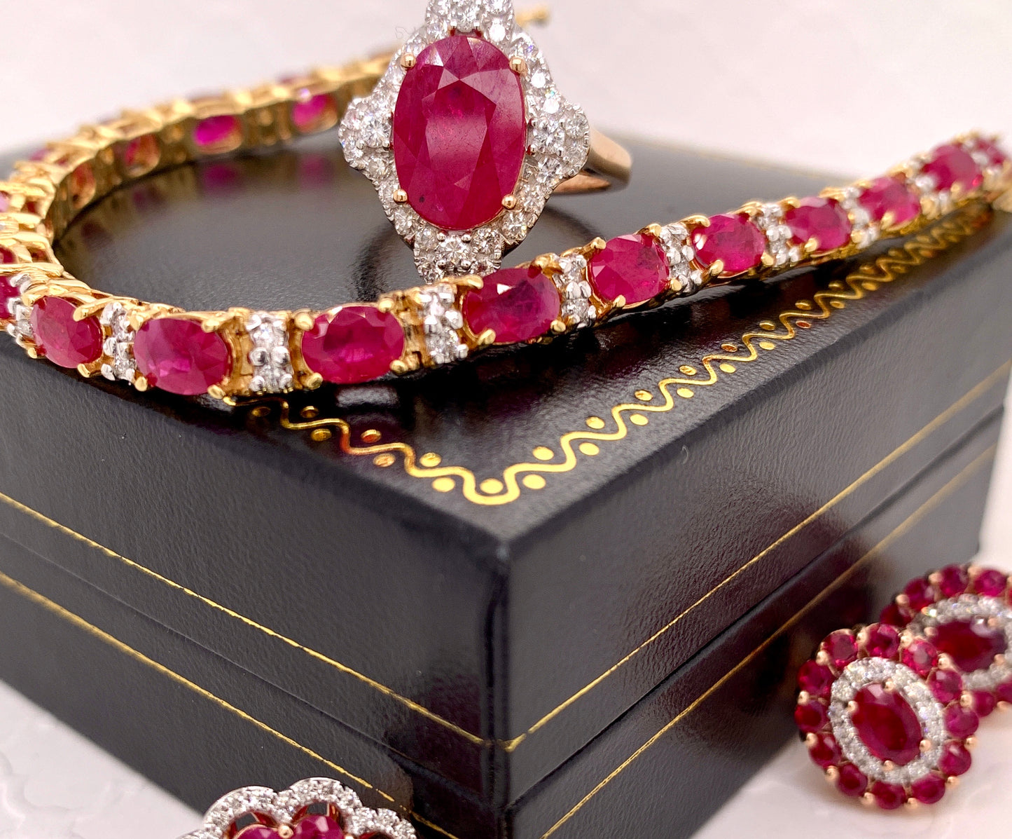 11 Carats Ruby Diamond Bracelet