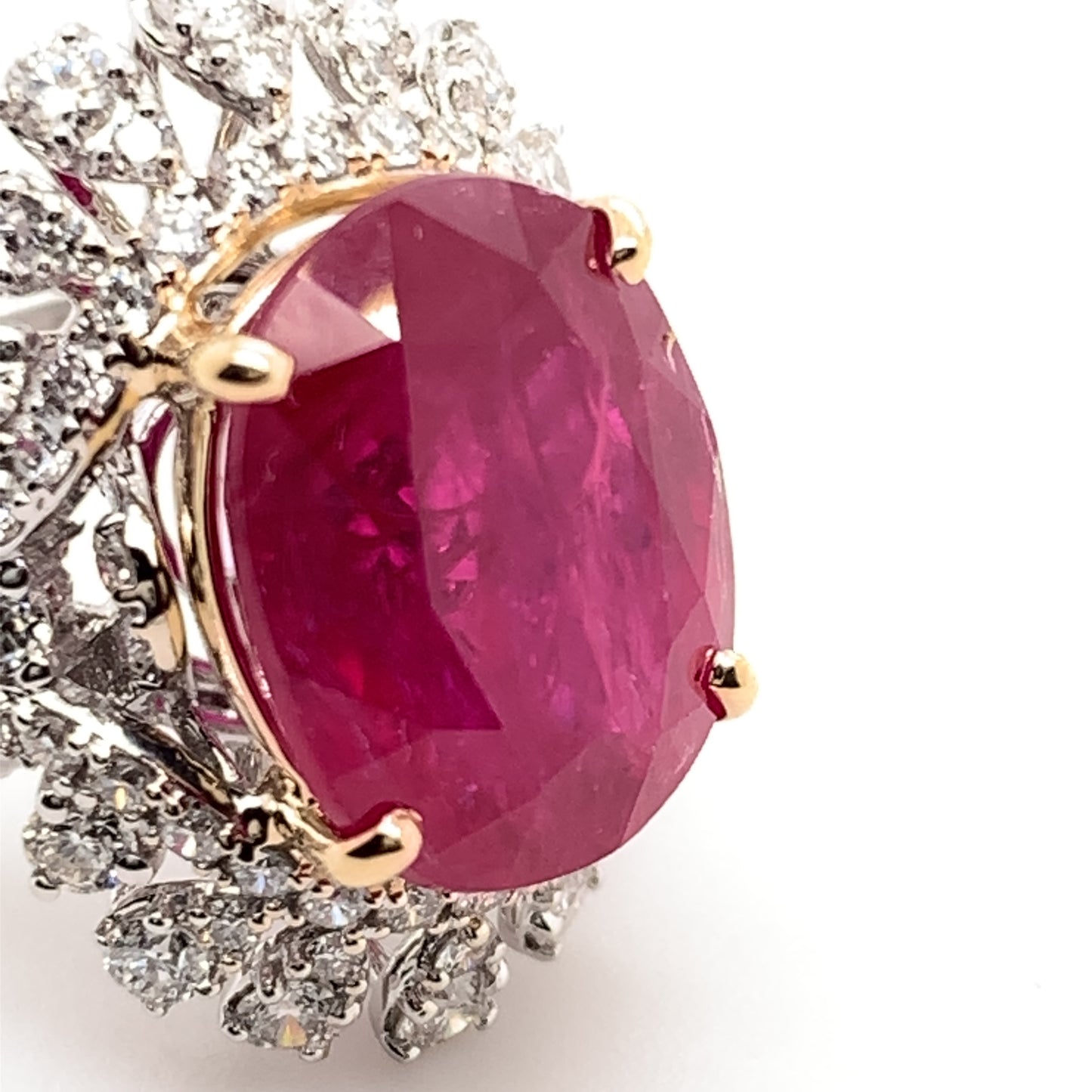 5.83 Carats Ruby Cocktail Ring