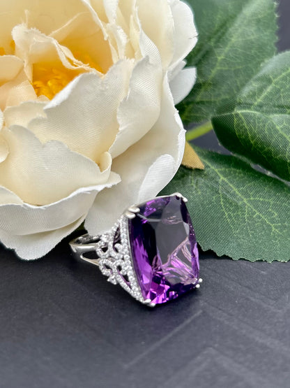 15.91 Carats Amethyst Cocktail Ring