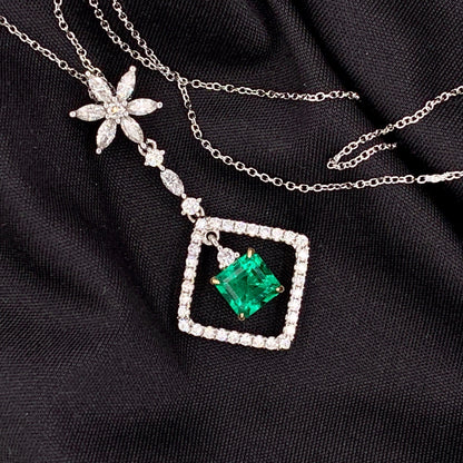 Colombian Emerald Diamond Pendant Necklace