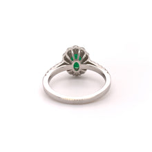 1.10 Carats Emerald Ring