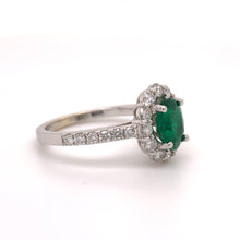 1.10 Carats Emerald Ring