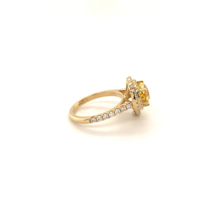 3.19 Carats Unheated Yellow Sapphire Ring - GIA